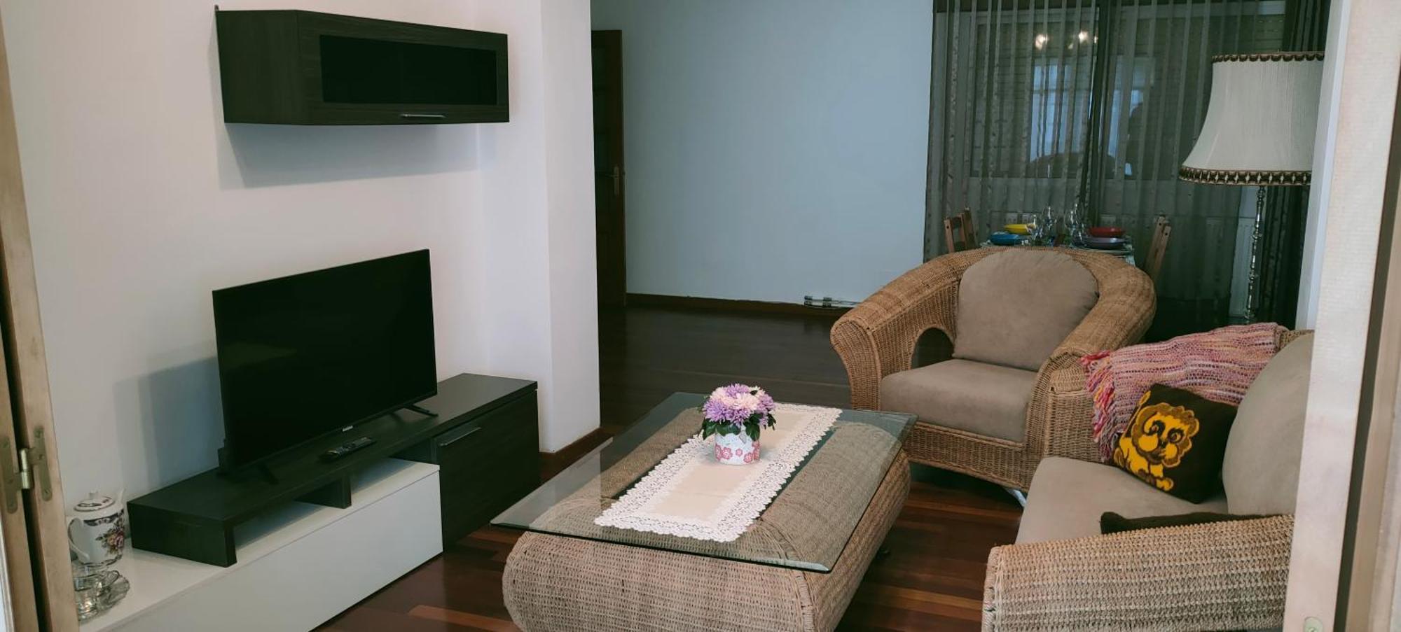 Apartamento De 4 Habitaciones En El Centro De Monforte モンフォルテ・デ・レモス エクステリア 写真